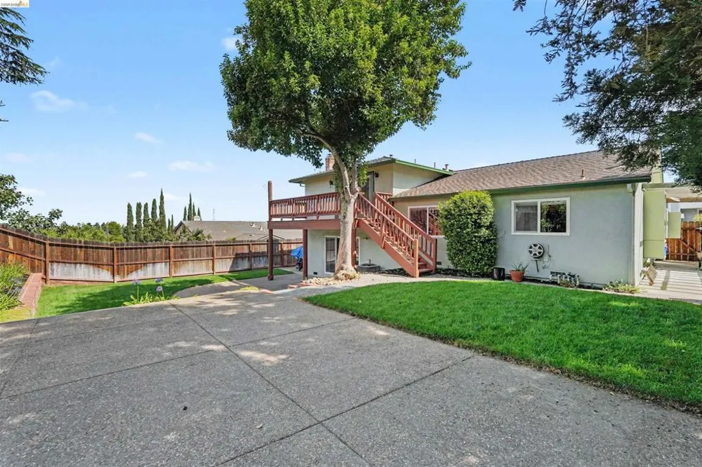2326 Peachtree Cir Antioch, CA 94509