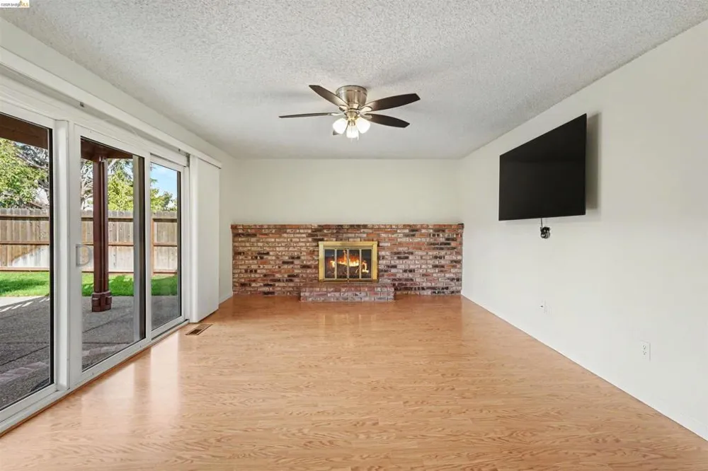 2326 Peachtree Cir Antioch, CA 94509