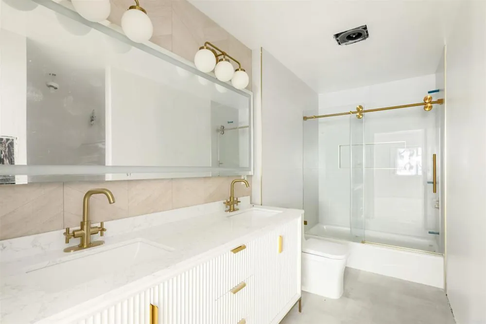 2510 Navarra Drive #524 Carlsbad, CA 92009