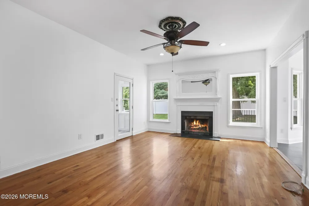 4 Claire Court Matawan, NJ 07747