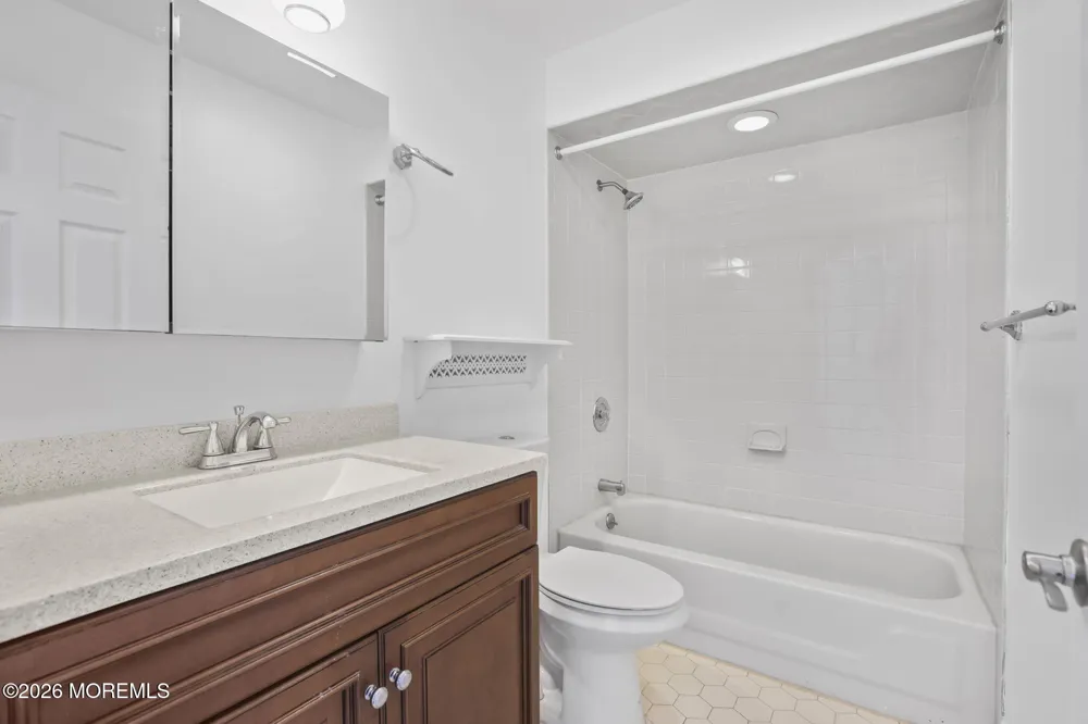 4 Claire Court Matawan, NJ 07747