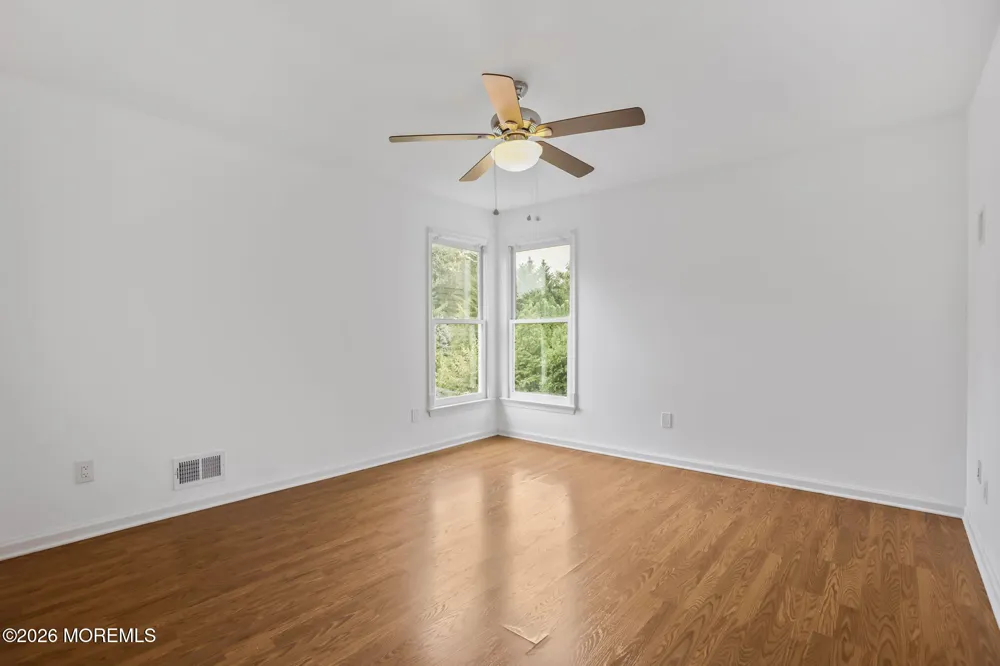 4 Claire Court Matawan, NJ 07747