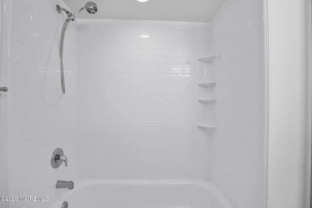 4 Claire Court Matawan, NJ 07747