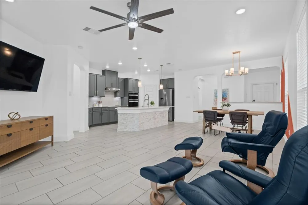 17004 Gibbons Path Round Rock, TX 78664