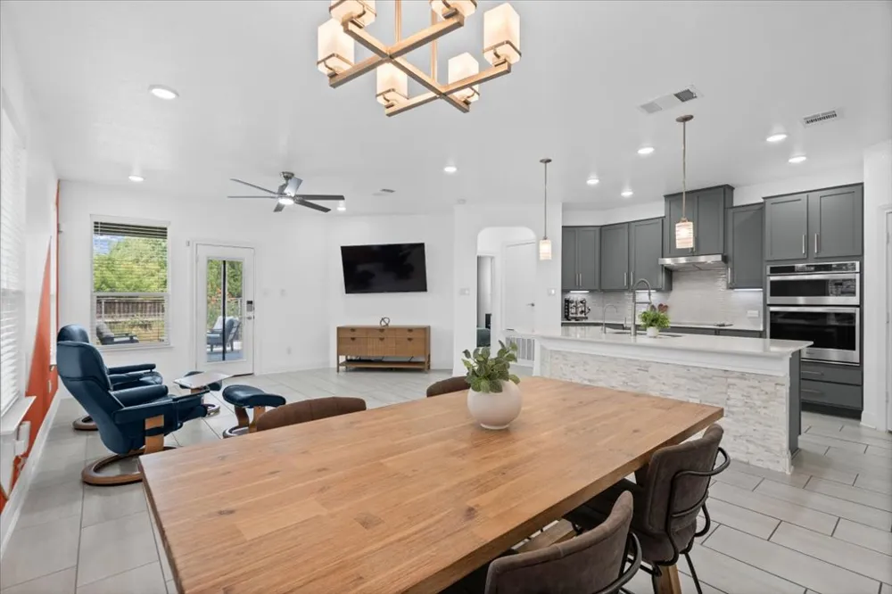 17004 Gibbons Path Round Rock, TX 78664