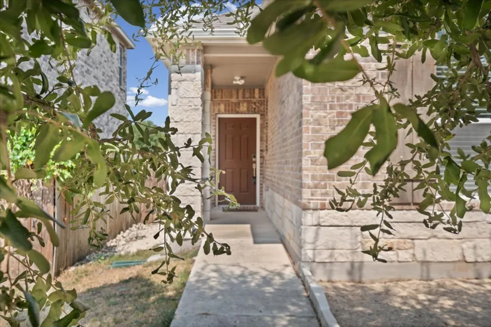 17004 Gibbons Path Round Rock, TX 78664