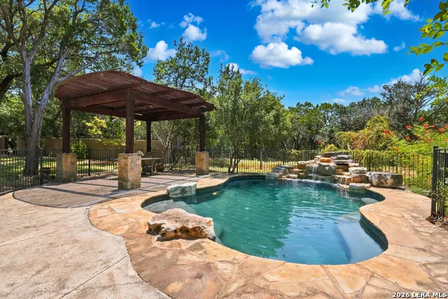 9900 KOPPLIN RD New Braunfels, TX 78132