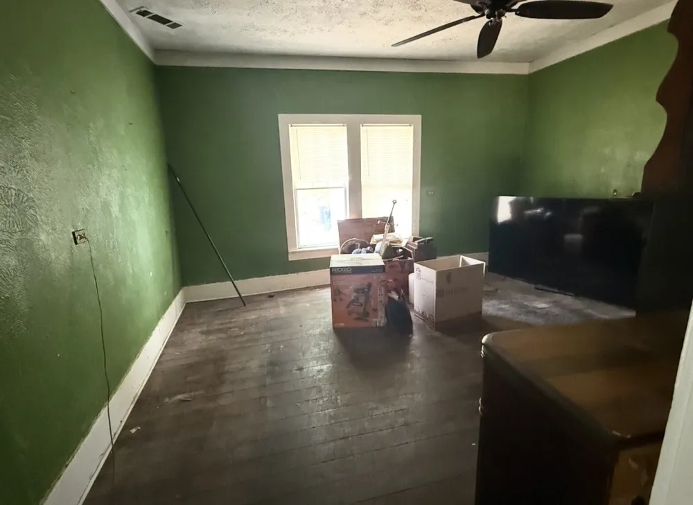 1018 College Street McKinney, TX 75069