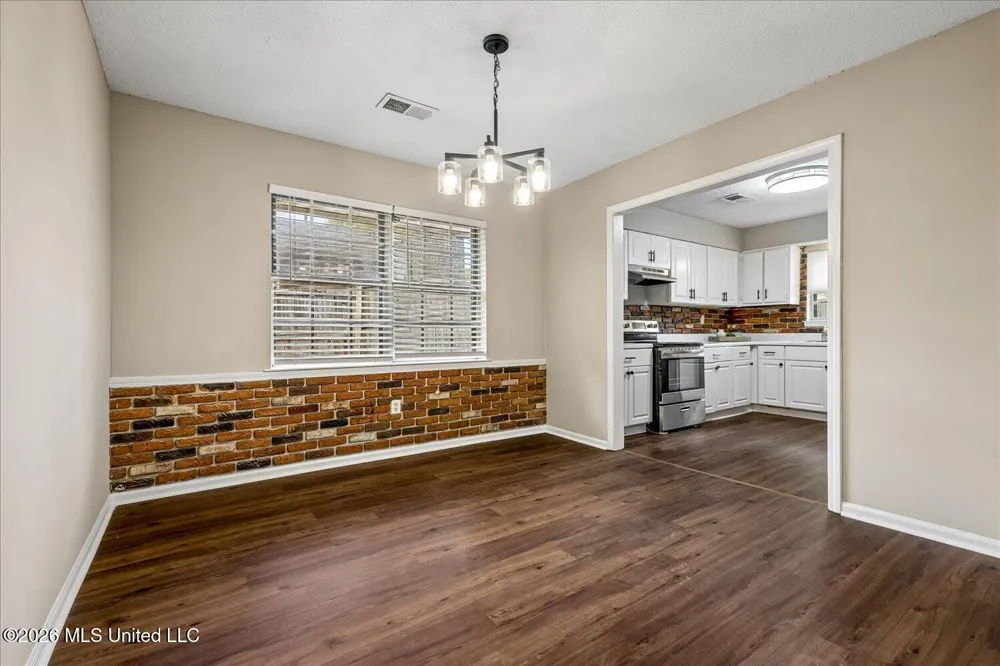 5698 Shannon Drive Horn Lake, MS 38637