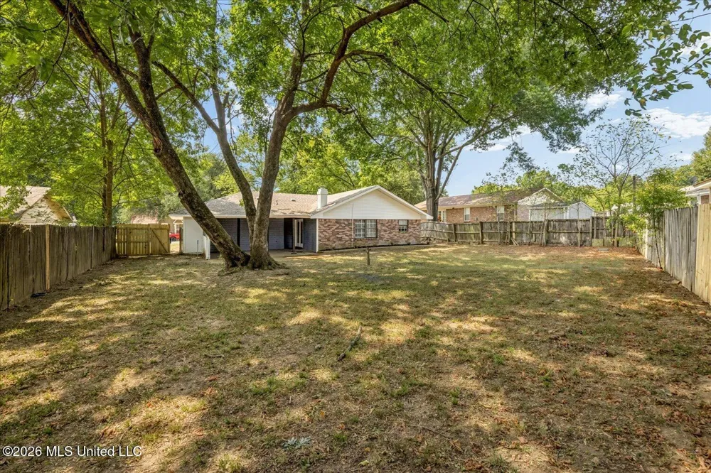 5698 Shannon Drive Horn Lake, MS 38637