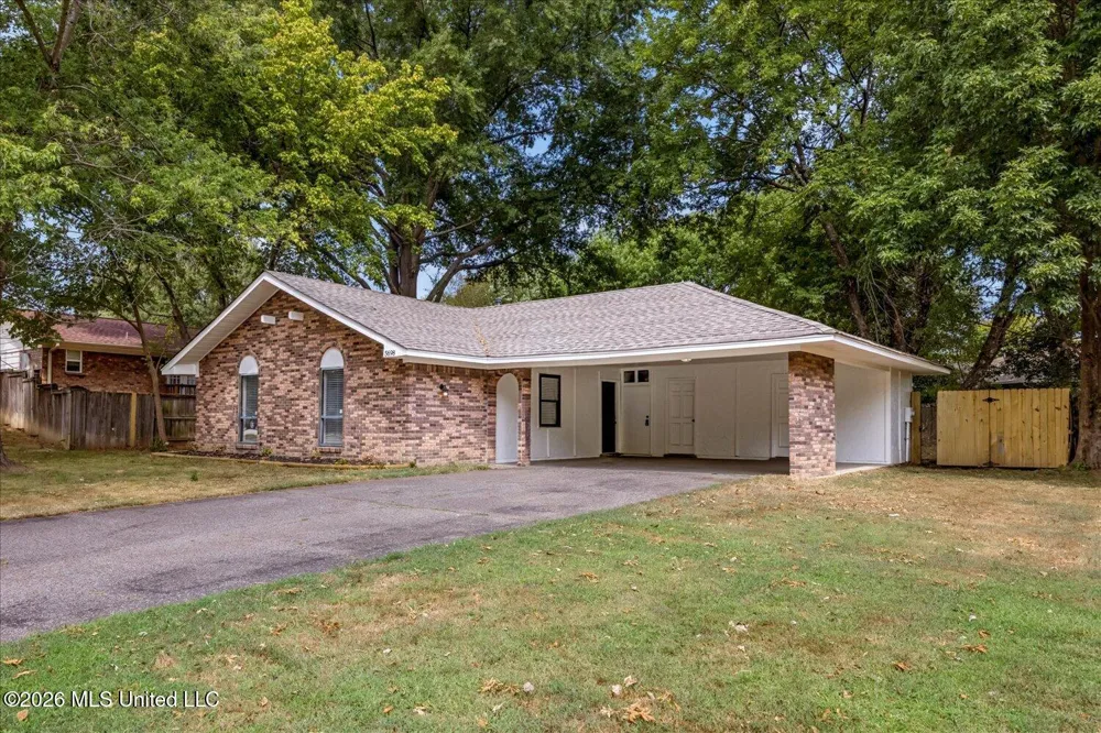 5698 Shannon Drive Horn Lake, MS 38637