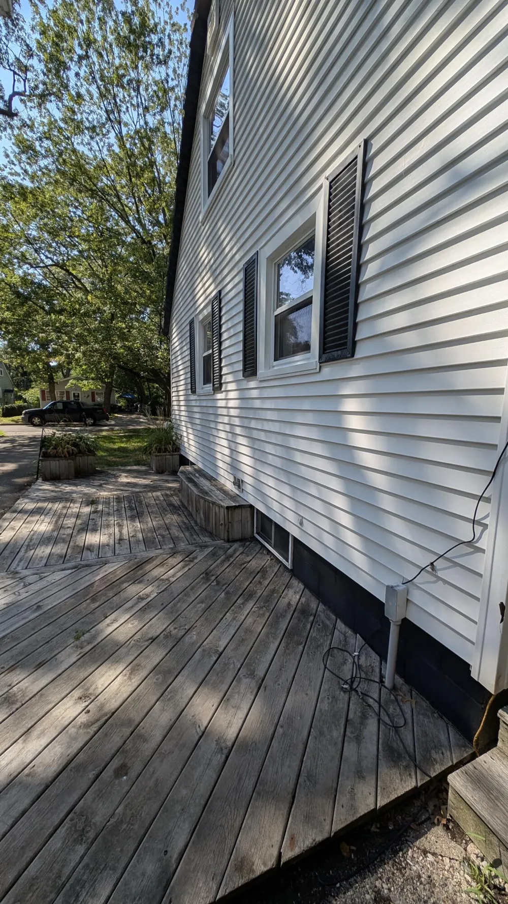 1932 Elwood Street Muskegon City, MI 49442