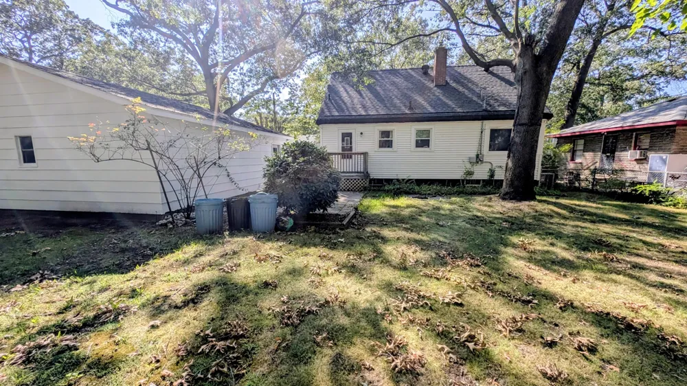 1932 Elwood Street Muskegon City, MI 49442