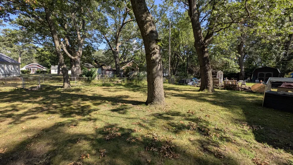 1932 Elwood Street Muskegon City, MI 49442