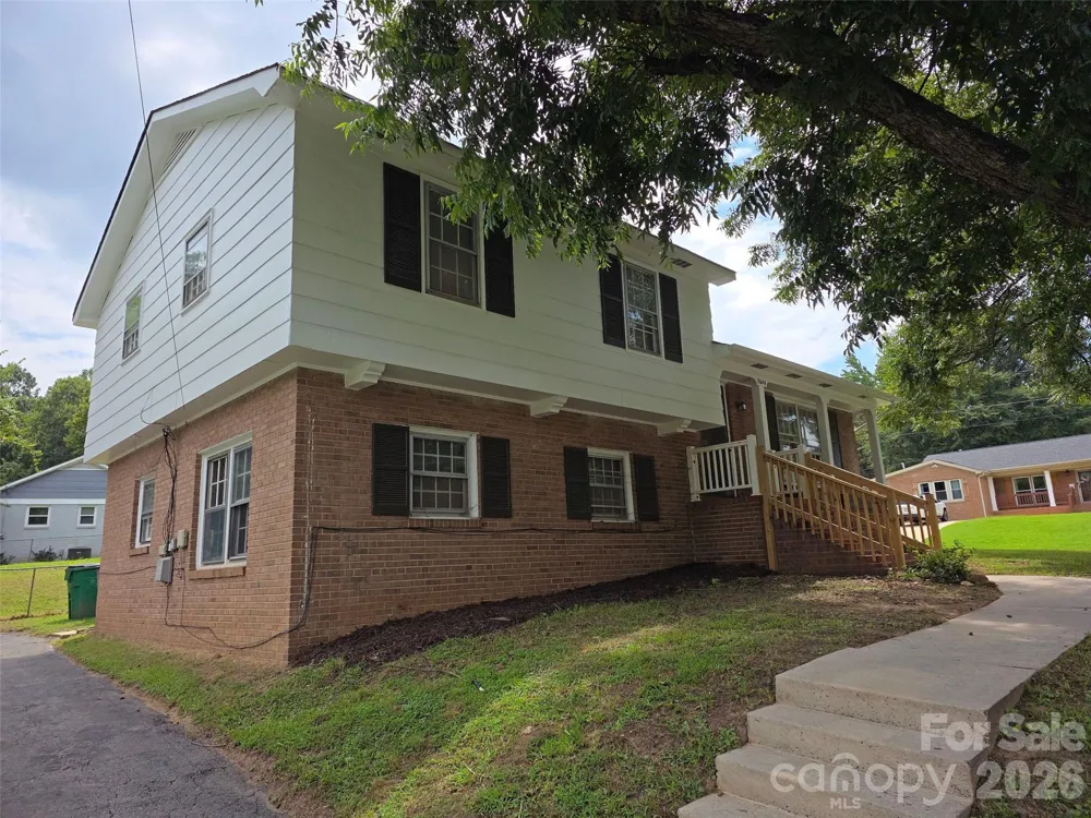 7600 Woodstream Drive Charlotte, NC 28210