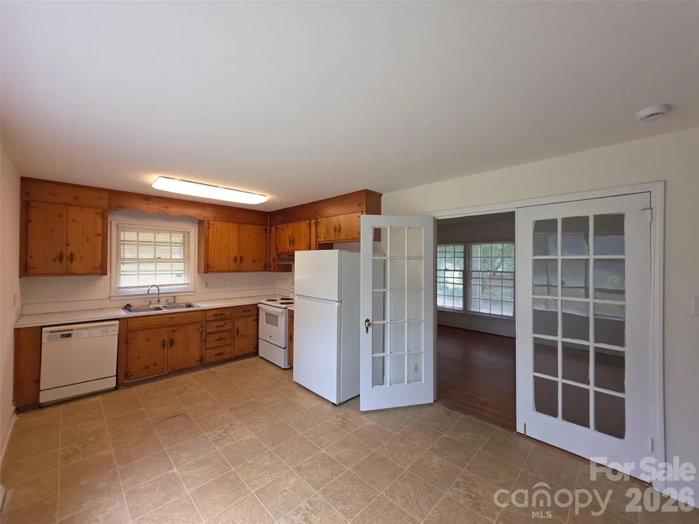 7600 Woodstream Drive Charlotte, NC 28210