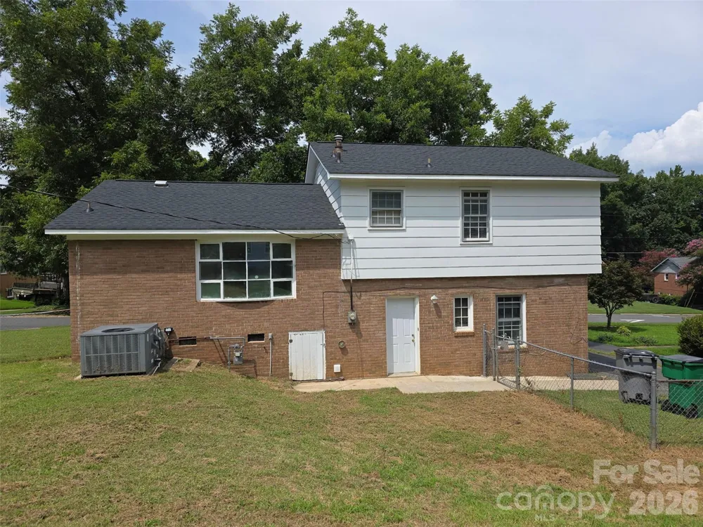 7600 Woodstream Drive Charlotte, NC 28210