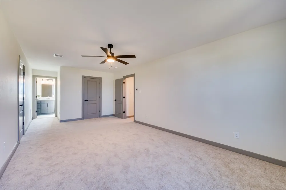 1561 Dixie Estates Way Whitesboro, TX 76273