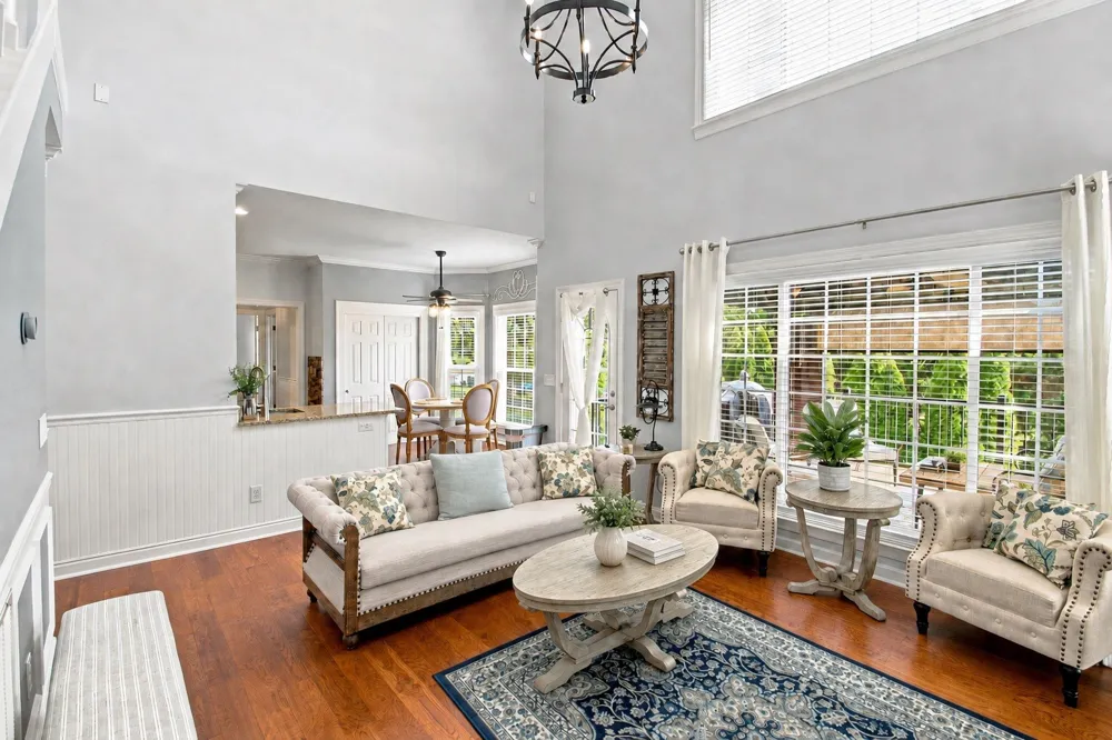 1011 Red Pepper Rdg Spring Hill, TN 37174