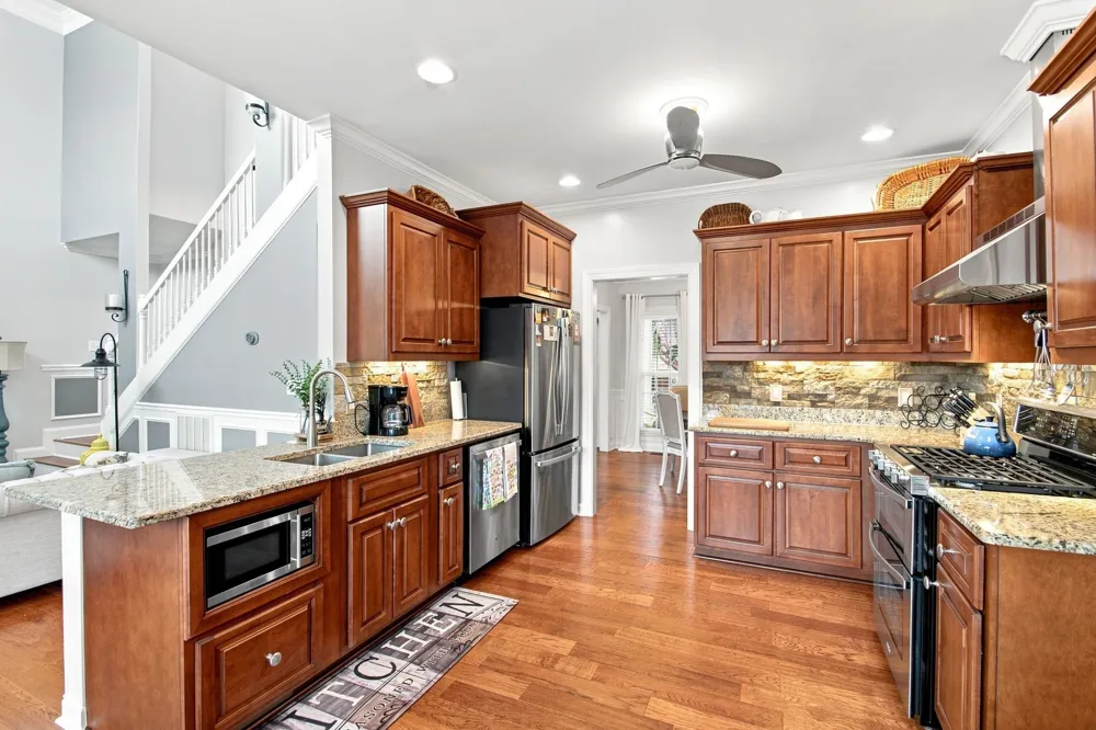 1011 Red Pepper Rdg Spring Hill, TN 37174
