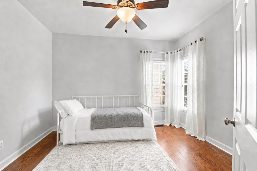 1011 Red Pepper Rdg Spring Hill, TN 37174