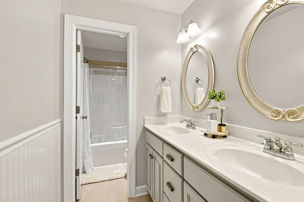 1011 Red Pepper Rdg Spring Hill, TN 37174