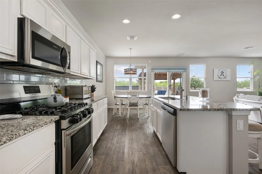13901 Macquarie Drive Pflugerville, TX 78660