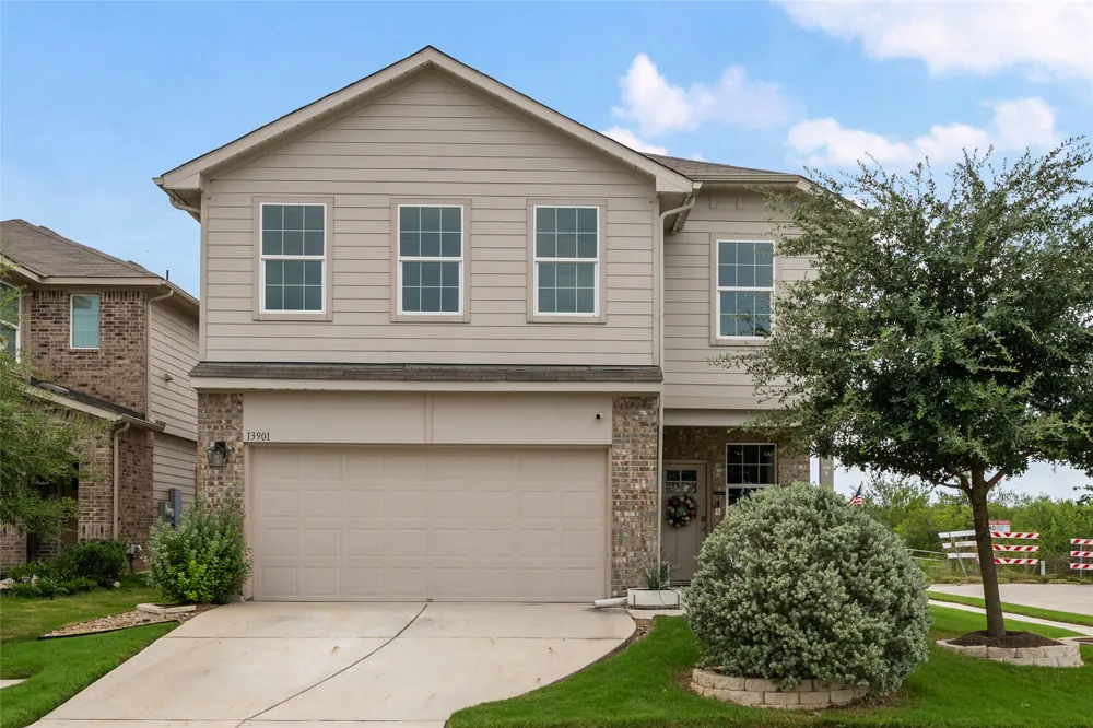 13901 Macquarie Drive Pflugerville, TX 78660