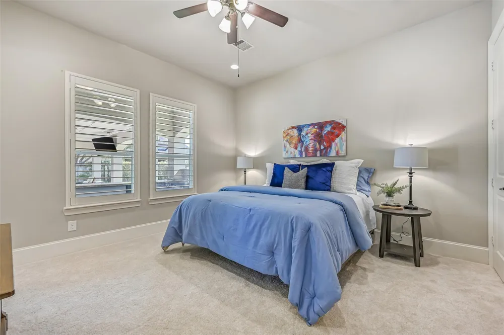 2316 Durango Bend Lane Friendswood, TX 77546