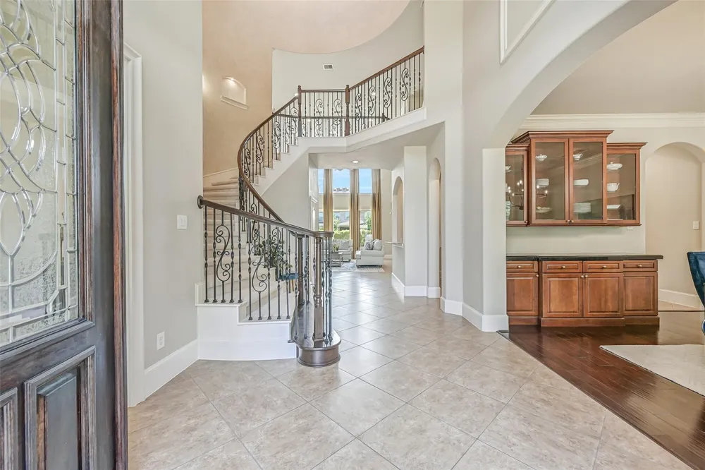 2316 Durango Bend Lane Friendswood, TX 77546