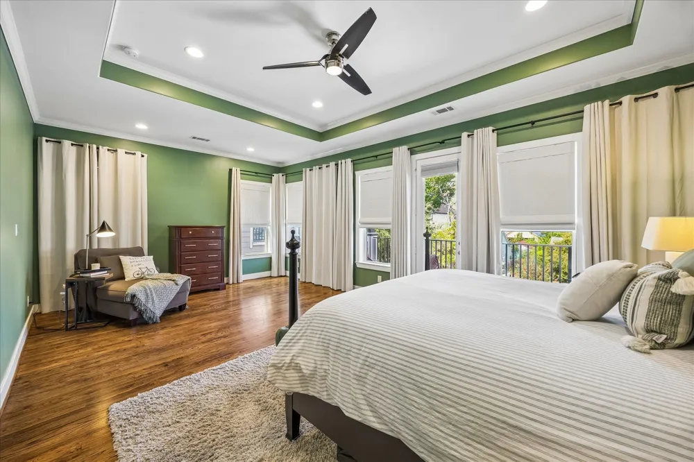 924 Alexander Street Houston, TX 77008