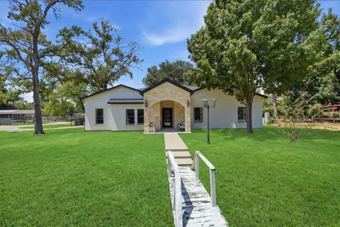 8005 Shagwood Drive