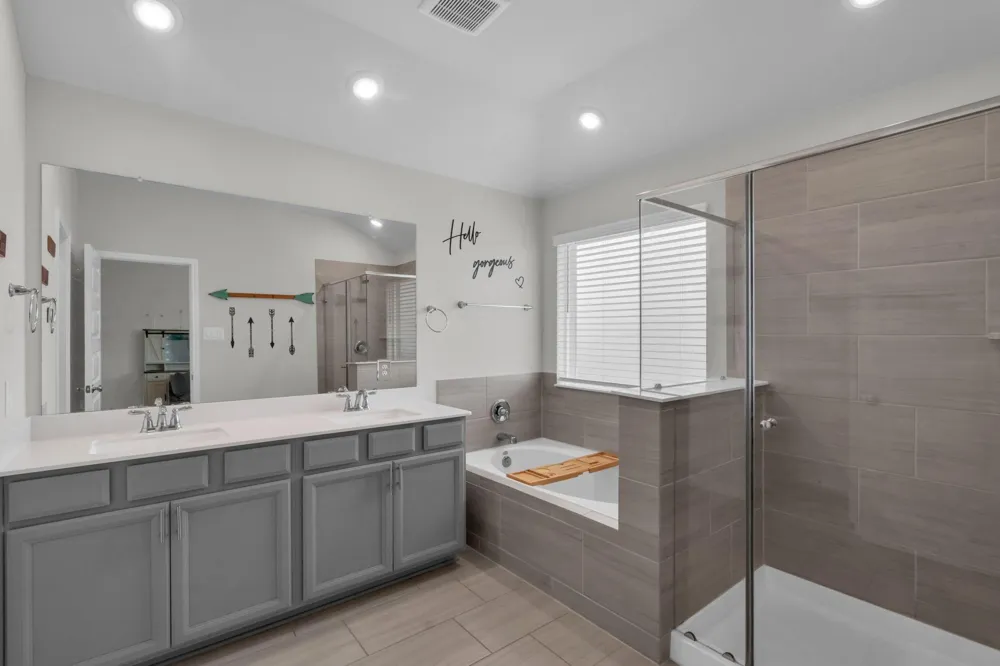 2315 Scarlett Pine Bend Tomball, TX 77375