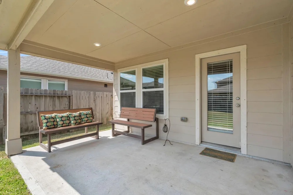 2315 Scarlett Pine Bend Tomball, TX 77375