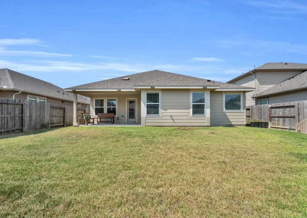 2315 Scarlett Pine Bend Tomball, TX 77375