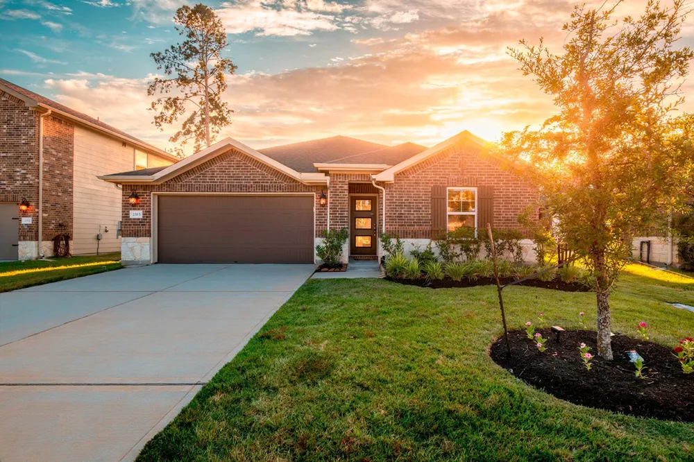 2315 Scarlett Pine Bend Tomball, TX 77375