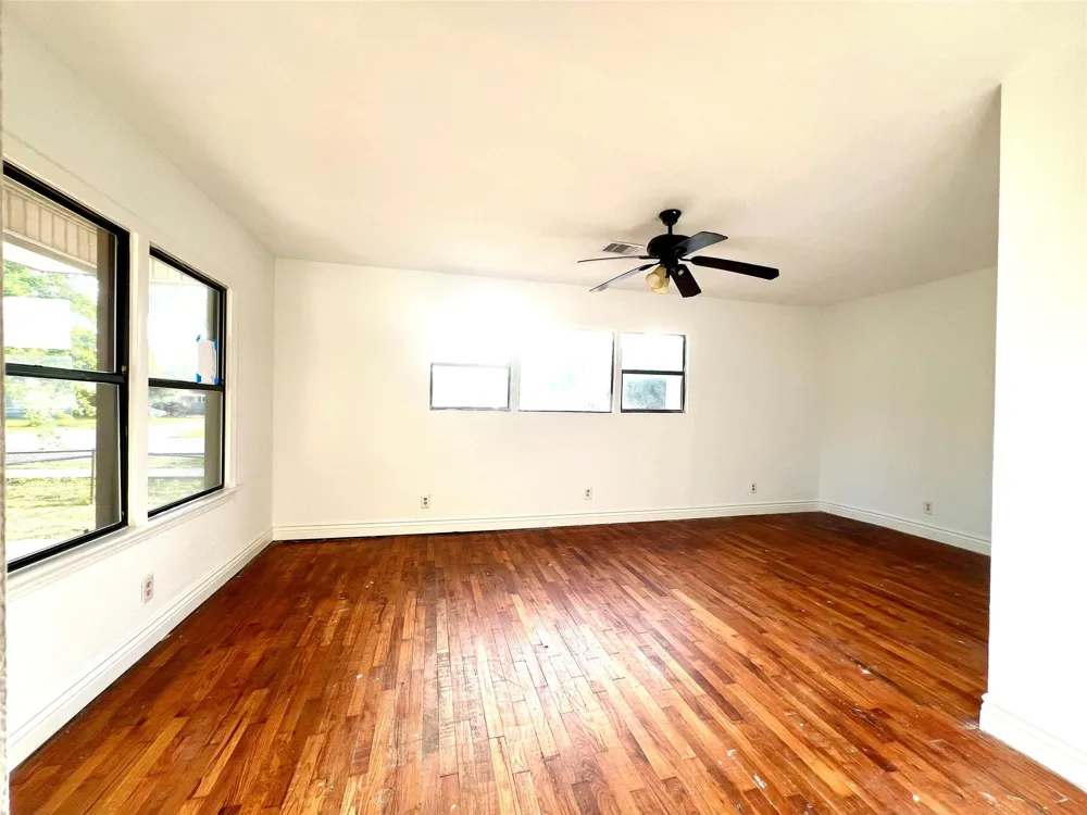 801 Avenue A Avenue South Houston, TX 77587