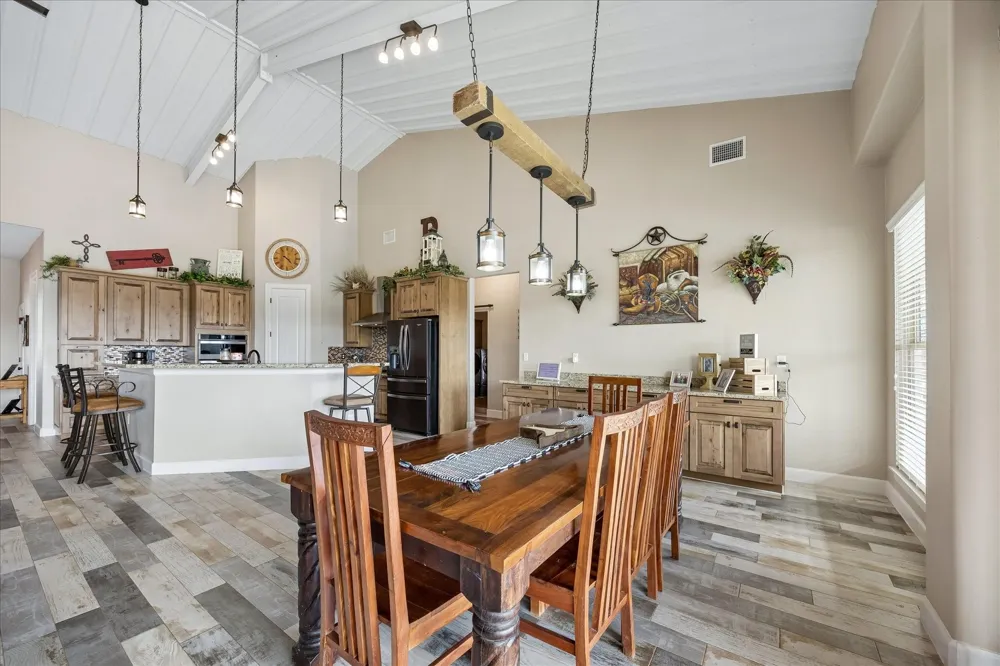 2224 Maler Road Sealy, TX 77474