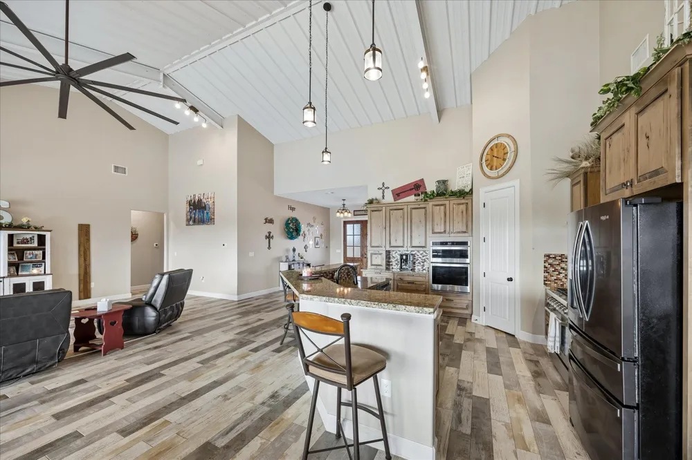 2224 Maler Road Sealy, TX 77474