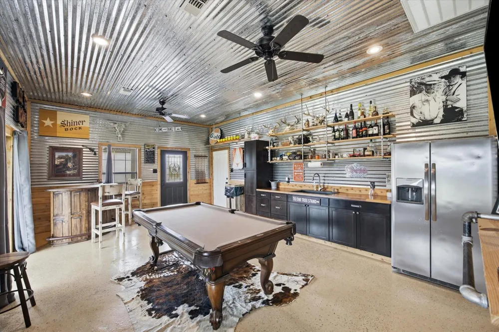2224 Maler Road Sealy, TX 77474