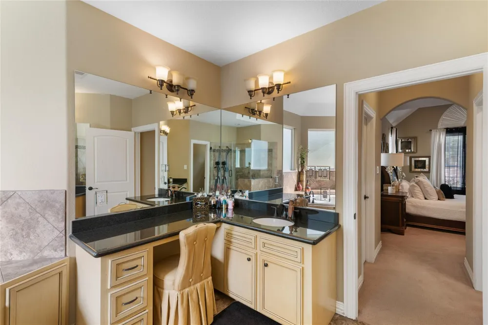 721 Oak Hill Lane Pinehurst, TX 77362
