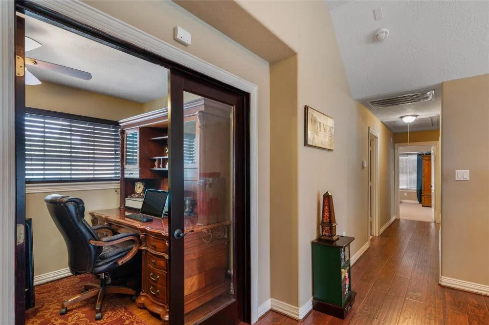 721 Oak Hill Lane Pinehurst, TX 77362