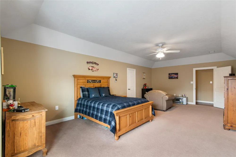 721 Oak Hill Lane Pinehurst, TX 77362