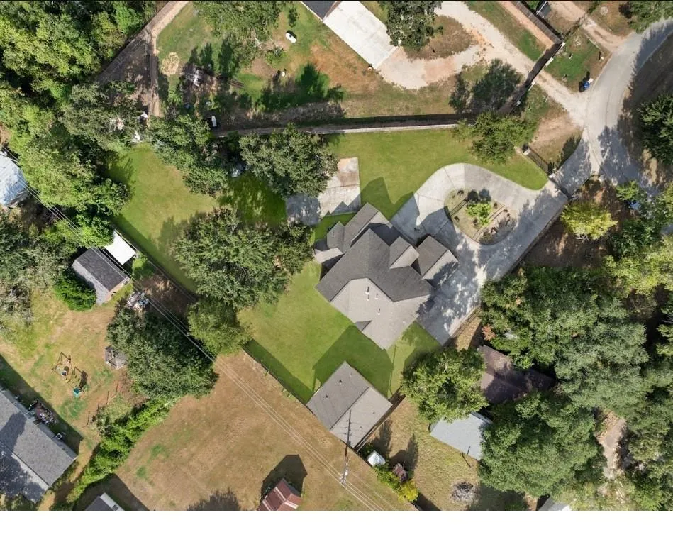721 Oak Hill Lane Pinehurst, TX 77362
