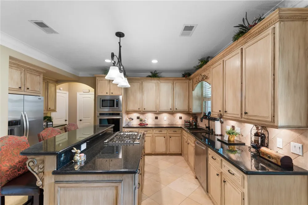721 Oak Hill Lane Pinehurst, TX 77362