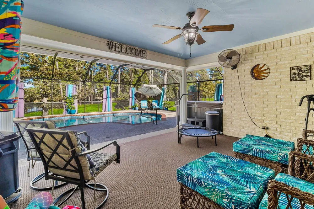 145 Idlewilde Drive Onalaska, TX 77360