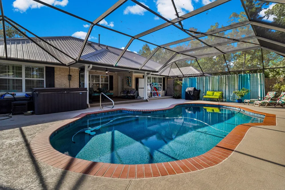 145 Idlewilde Drive Onalaska, TX 77360