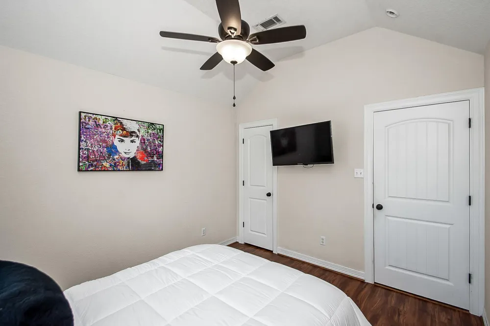 205 Poppy Street Lake Jackson, TX 77566