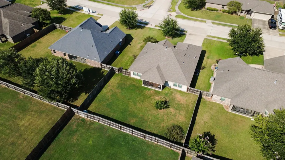 205 Poppy Street Lake Jackson, TX 77566