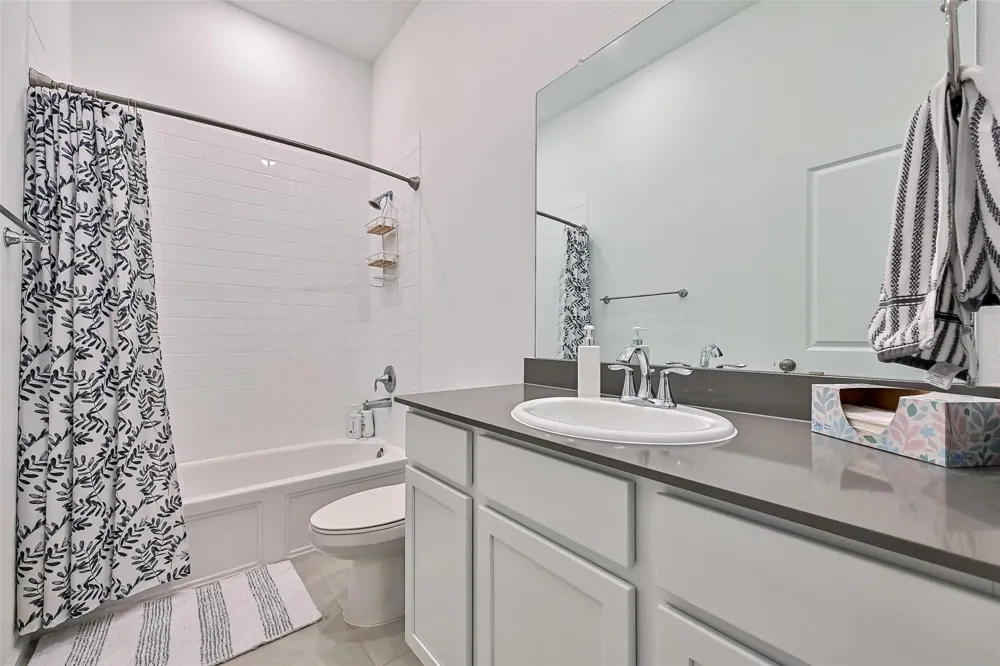 4827 Stoney Terrace Trail Baytown, TX 77521